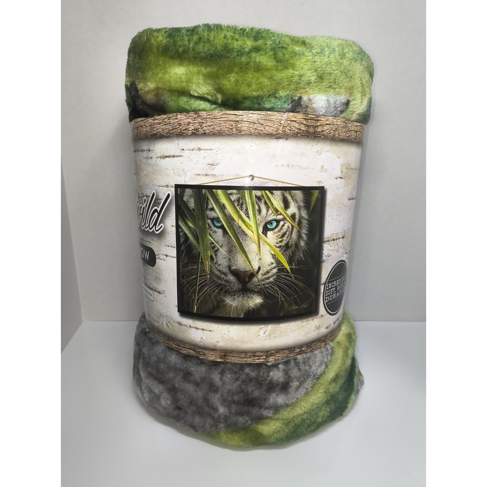 Everwild White Tiger Plush Throw Blanket 50x60 American Heritage Collection NEW